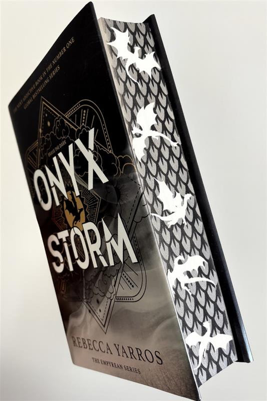 Onyx Storm by Rebecca Yarros